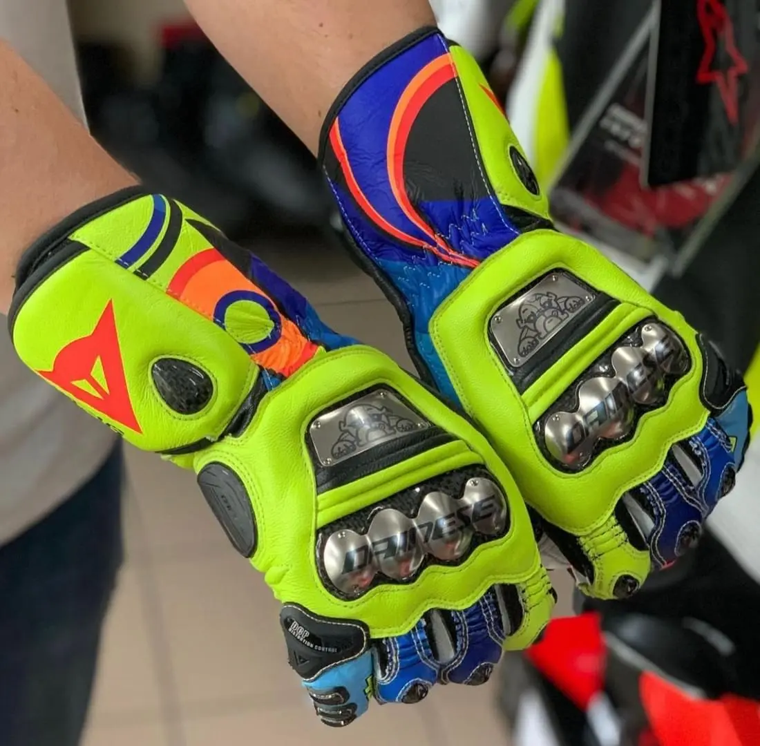 Mănuși moto personalizate în culori neon